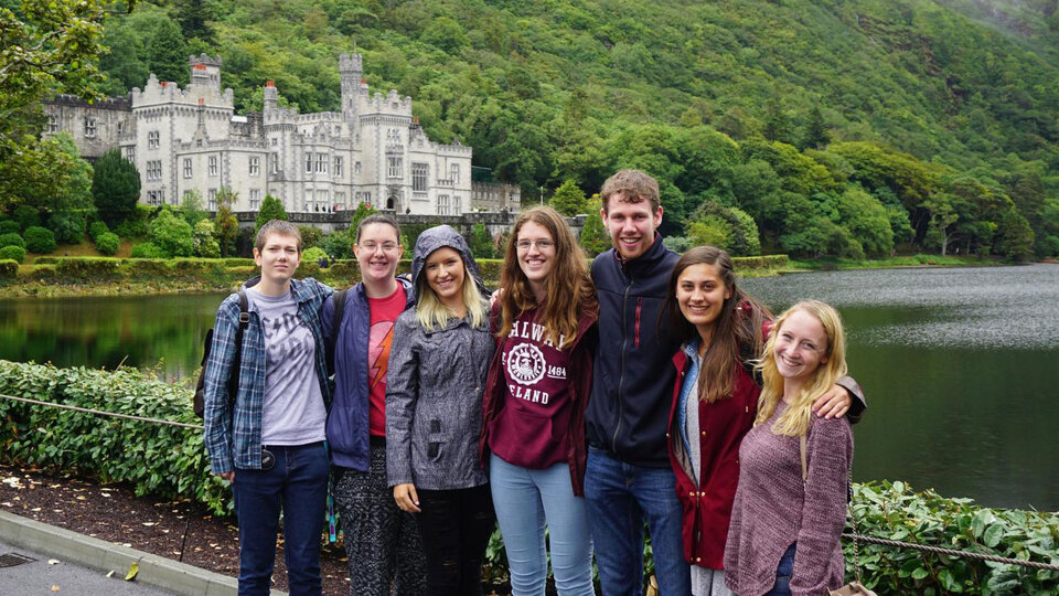 Hartten, Kylemore and, Abbey in Ireland