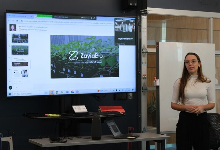 Alvarez presenting to Engler students.
